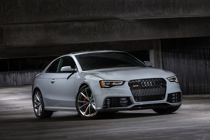 2015 Audi RS 5 Coupe Sport Edition Front Angle