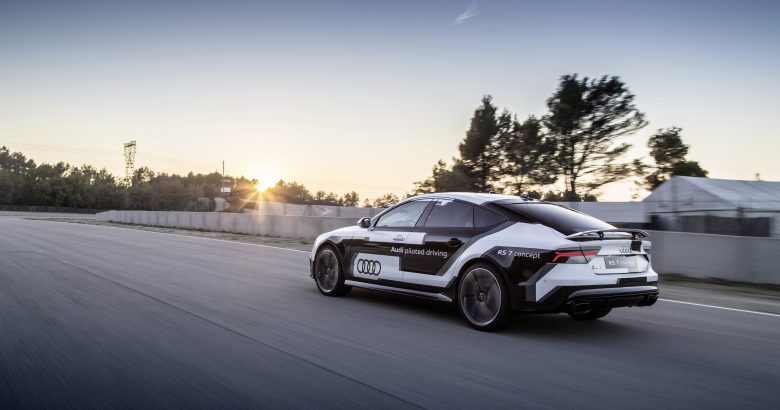 Audi RS 7 piloted driving concept makes record time in Spain